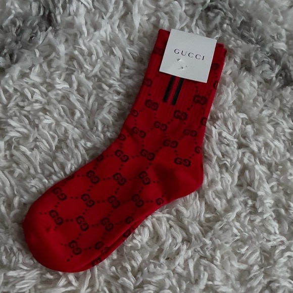 Gucci Red Logo Men's Socks - Picture 1 of 3